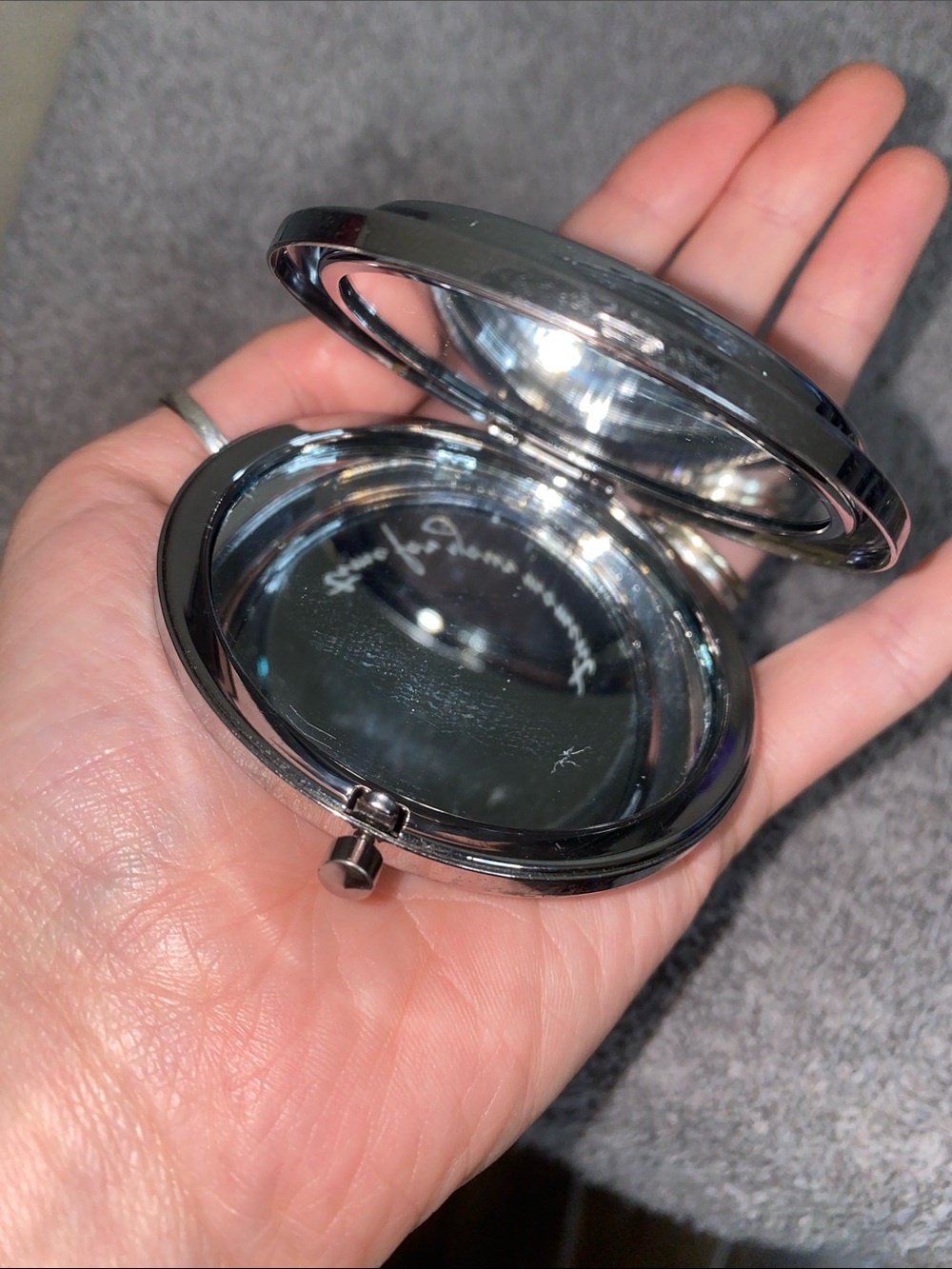 🪼Sephora Disney Cinderella Stroke Of Midnight Compact Mirror Limited Edition! - Picture 8 of 9